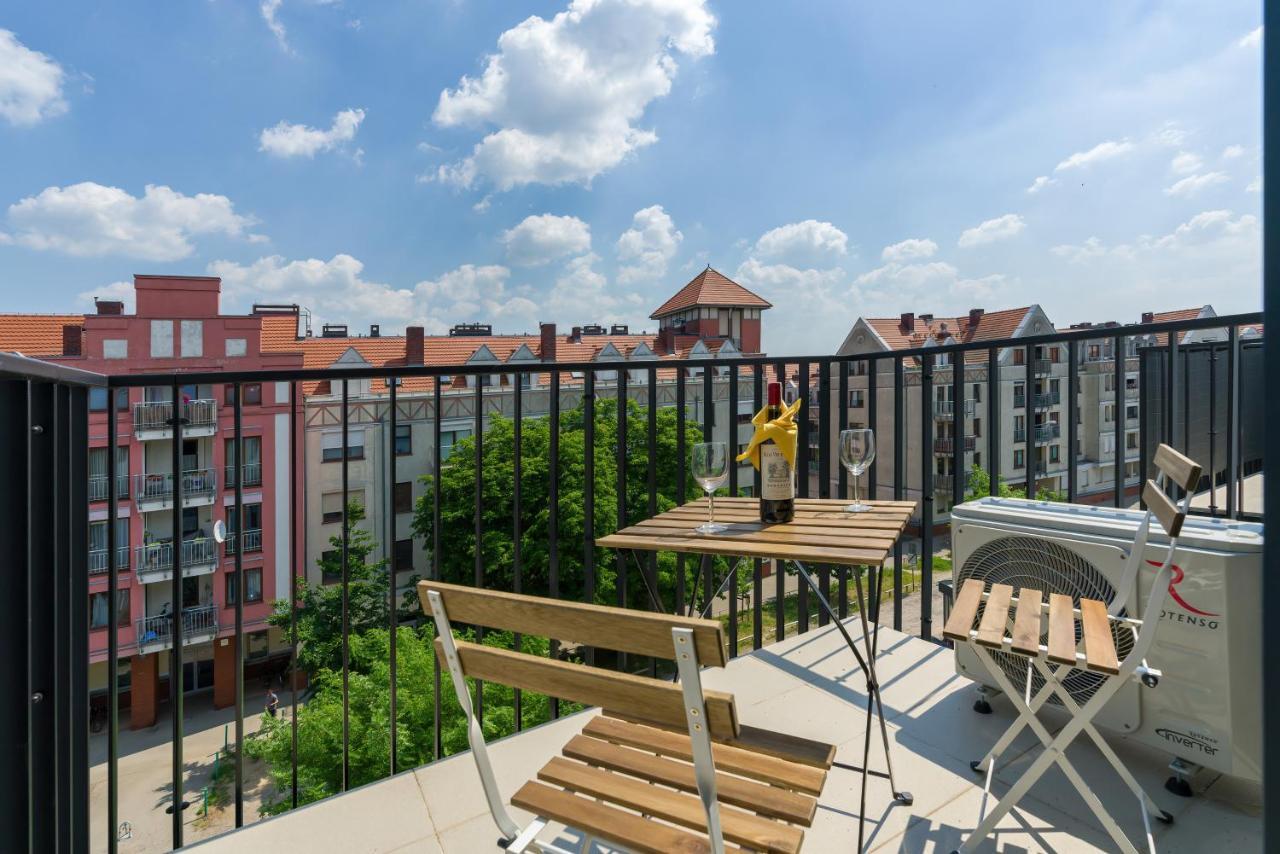 Apartments City View Garbary By Noclegi Renters Poznan Exterior photo